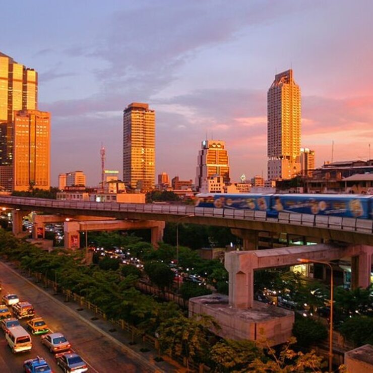 The transportation and accessibility of hotel “La Locanda Bangkok”
